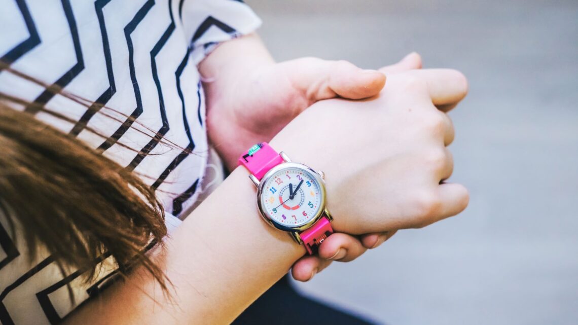 Les boites a montres pour enfants des options pour les jeunes collectionneurs de montres